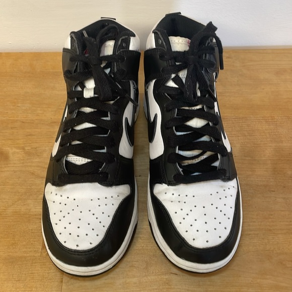 Nike Dunk High Panda Black and White High-Top Sneakers women’s size 6.5 - Picture 2 of 16